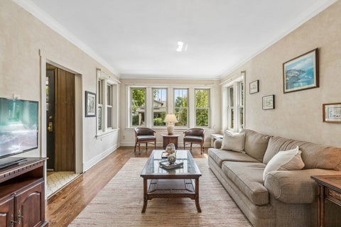 Tiny photo for 937 N Harvey Avenue, Oak Park, IL 60302 (MLS # 12719461)