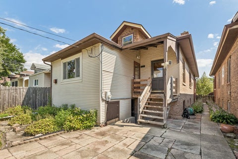 Tiny photo for 937 N Harvey Avenue, Oak Park, IL 60302 (MLS # 12719461)