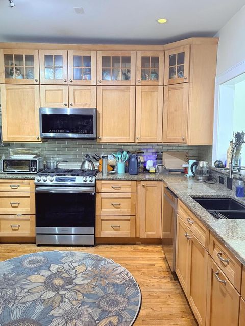 Tiny photo for 801 Hinman Avenue #1, Evanston, IL 60202 (MLS # 12574007)