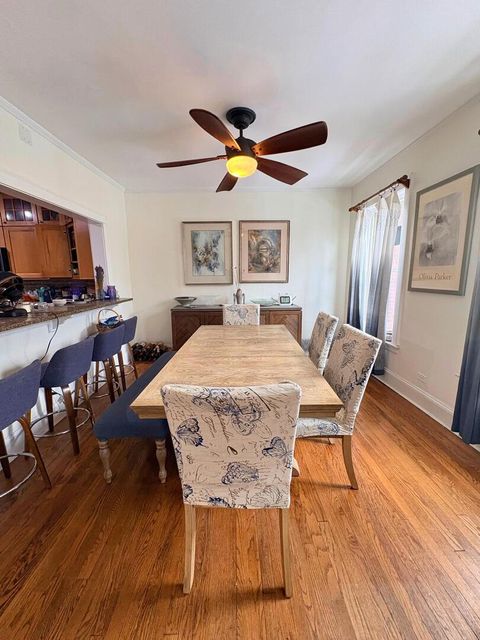 Tiny photo for 801 Hinman Avenue #1, Evanston, IL 60202 (MLS # 12574007)