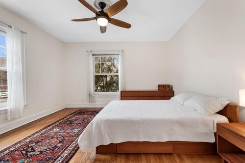 Tiny photo for 801 Hinman Avenue #1, Evanston, IL 60202 (MLS # 12574007)