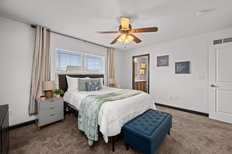 Tiny photo for 1559 Olde Brandy Lane, Davenport, IA 52807 (MLS # 100000255)