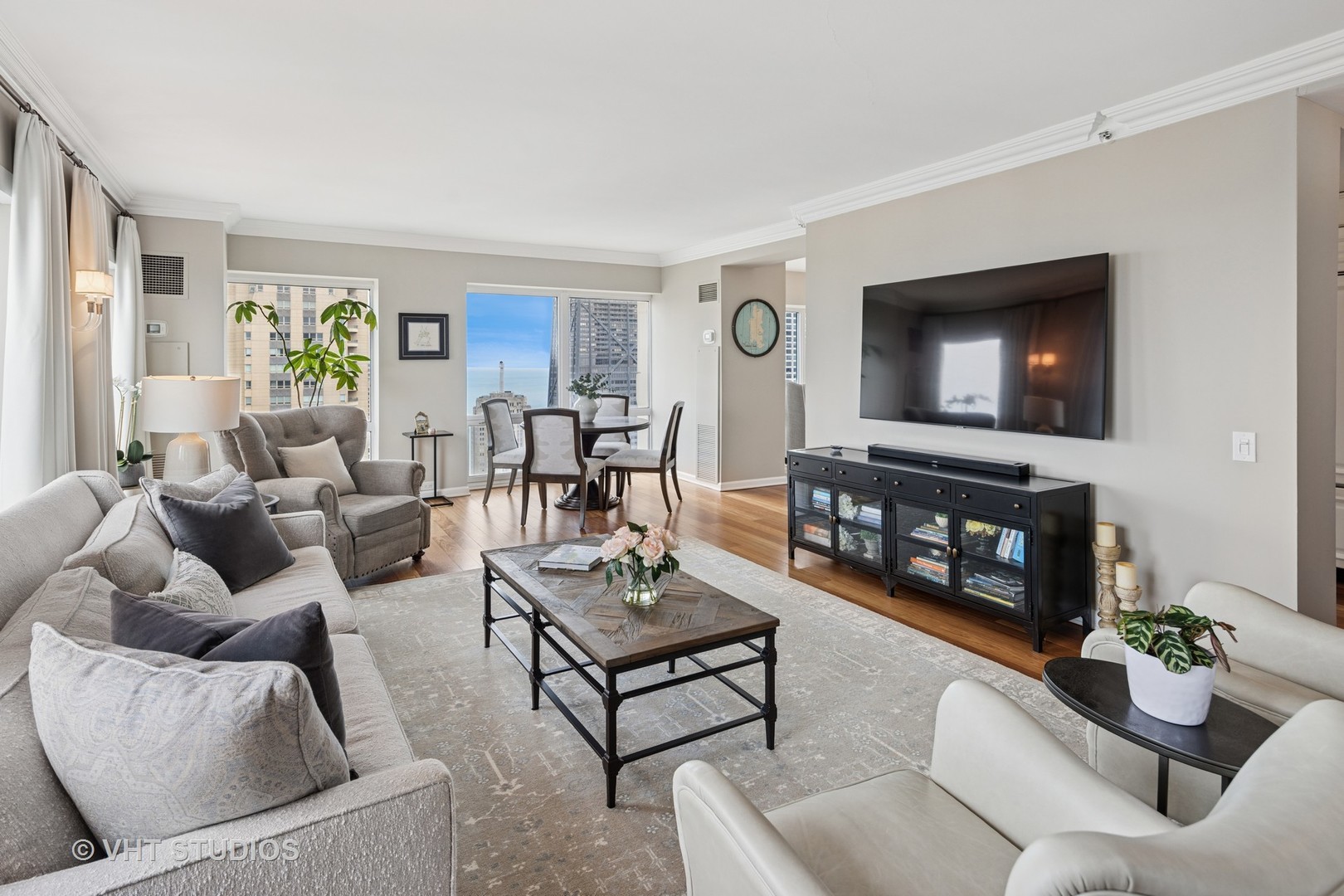 100 E Huron Street 4801