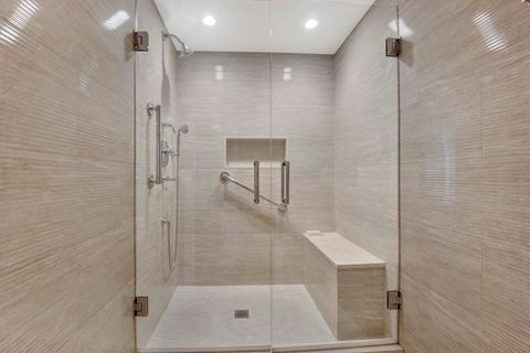 Tiny photo for 40 E Delaware Place #1701, Chicago, IL 60611 (MLS # 12598106)