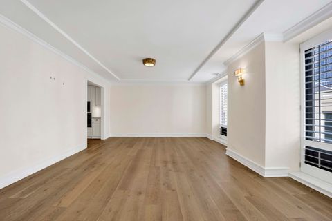 Tiny photo for 40 E Delaware Place #1701, Chicago, IL 60611 (MLS # 12598106)