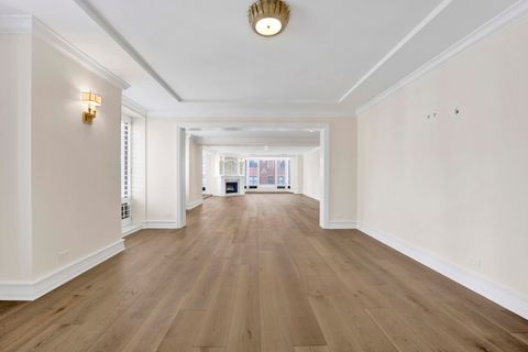 Tiny photo for 40 E Delaware Place #1701, Chicago, IL 60611 (MLS # 12598106)