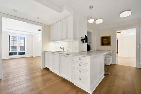 Tiny photo for 40 E Delaware Place #1701, Chicago, IL 60611 (MLS # 12598106)