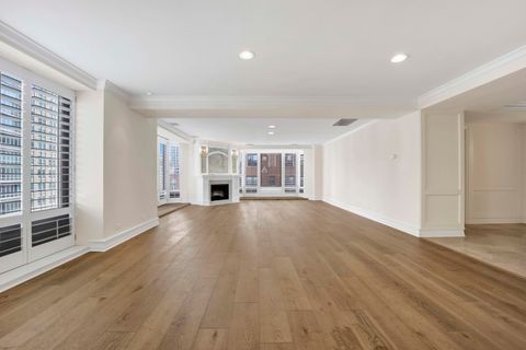 Tiny photo for 40 E Delaware Place #1701, Chicago, IL 60611 (MLS # 12598106)