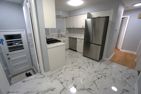 Tiny photo for 10050 S Fairfield Avenue, Chicago, IL 60655 (MLS # 12517396)