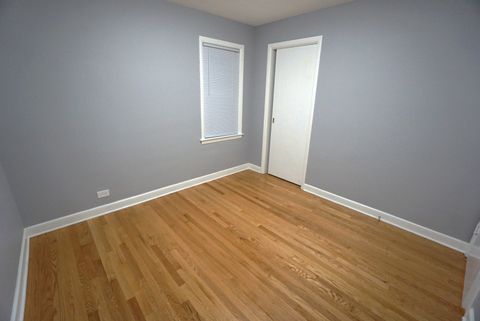 Tiny photo for 10050 S Fairfield Avenue, Chicago, IL 60655 (MLS # 12517396)