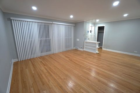 Tiny photo for 10050 S Fairfield Avenue, Chicago, IL 60655 (MLS # 12517396)