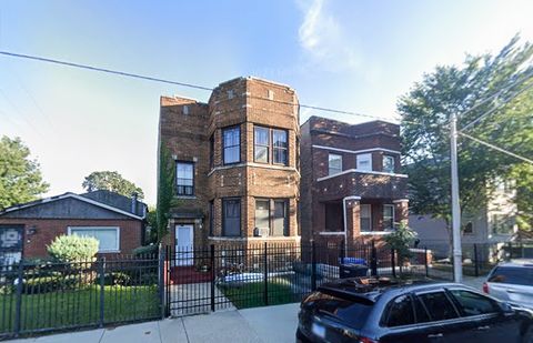 2821 E 77th Place Chicago IL 60649