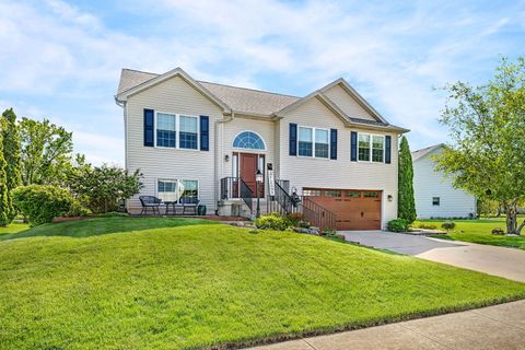 Property photo of 402 Savoy Drive, Shorewood, IL 60404