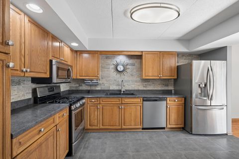 Tiny photo for 18230 Eagle Drive #1N, Tinley Park, IL 60477 (MLS # 12626890)