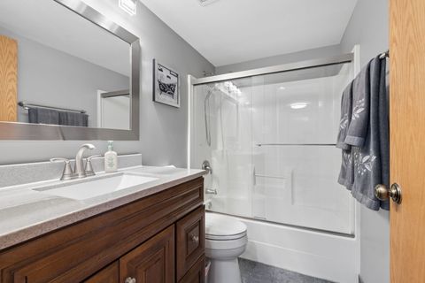 Tiny photo for 18230 Eagle Drive #1N, Tinley Park, IL 60477 (MLS # 12626890)