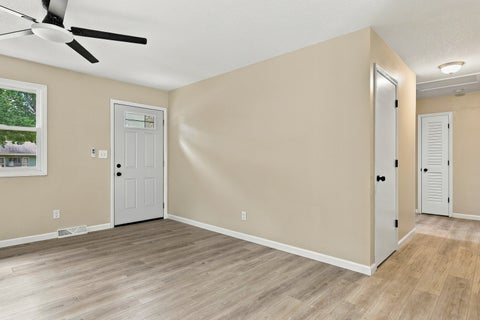 Tiny photo for 3323 Kimberly Downs Road, Davenport, IA 52722 (MLS # 12759676)