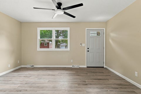 Tiny photo for 3323 Kimberly Downs Road, Davenport, IA 52722 (MLS # 12759676)