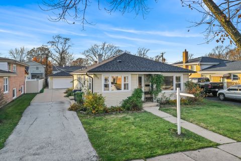 A home in Oak Lawn