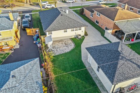 A home in Oak Lawn