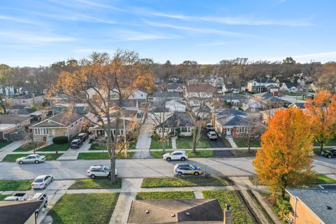 A home in Oak Lawn