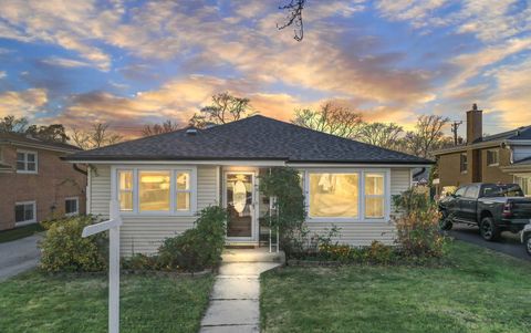 A home in Oak Lawn