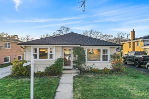 A home in Oak Lawn