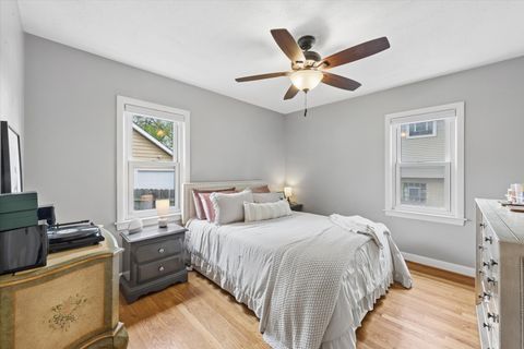 Tiny photo for 923 S Fairfield Avenue, Elmhurst, IL 60126 (MLS # 12626140)