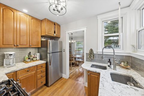 Tiny photo for 923 S Fairfield Avenue, Elmhurst, IL 60126 (MLS # 12626140)