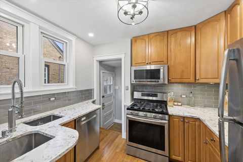 Tiny photo for 923 S Fairfield Avenue, Elmhurst, IL 60126 (MLS # 12626140)