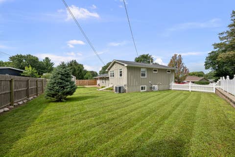 Tiny photo for 2603 Harmony Drive, Bettendorf, IA 52722 (MLS # 12736838)