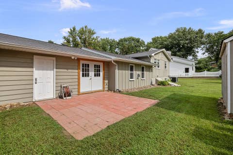 Tiny photo for 2603 Harmony Drive, Bettendorf, IA 52722 (MLS # 12736838)