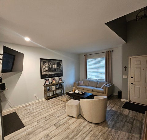 Tiny photo for 806 Derby Course, St. Charles, IL 60174 (MLS # 12741791)