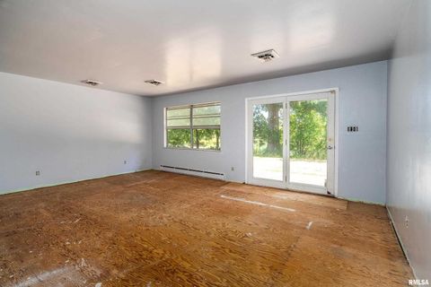 Tiny photo for 1378 Skelcher Boulevard, Makanda, IL 62958 (MLS # EB459815)