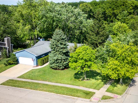 Photo of 106 Wildflower Place, Bloomington, IL 61704 (MLS # 12419493)