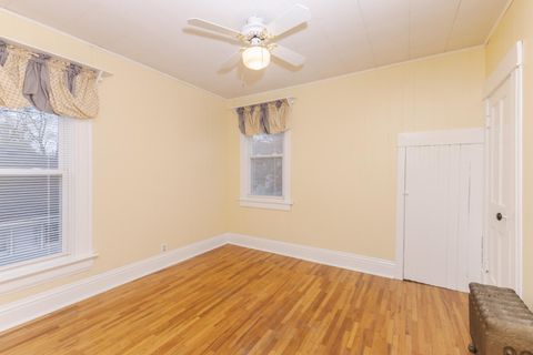 Tiny photo for 1014 N Mill Street, Pontiac, IL 61764 (MLS # 12516669)