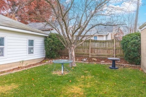 Tiny photo for 1014 N Mill Street, Pontiac, IL 61764 (MLS # 12516669)