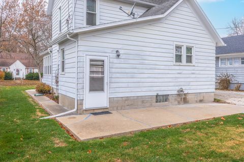 Tiny photo for 1014 N Mill Street, Pontiac, IL 61764 (MLS # 12516669)