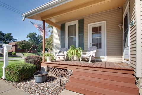 Tiny photo for 1803 Jefferson Street, Quincy, IL 62301 (MLS # 100539110)