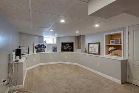 Tiny photo for 1803 Jefferson Street, Quincy, IL 62301 (MLS # 100539110)