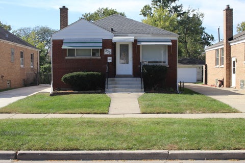 Photo of 230 Bellwood Avenue, Bellwood, IL 60104 (MLS # 12778900)