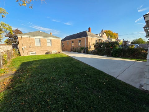 Tiny photo for 230 Bellwood Avenue, Bellwood, IL 60104 (MLS # 12778900)