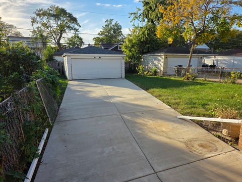 Tiny photo for 230 Bellwood Avenue, Bellwood, IL 60104 (MLS # 12778900)