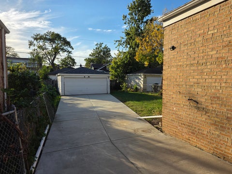 Tiny photo for 230 Bellwood Avenue, Bellwood, IL 60104 (MLS # 12778900)