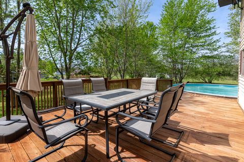 Tiny photo for 18199 Pittsburg Road, Marion, IL 62959 (MLS # 12613281)