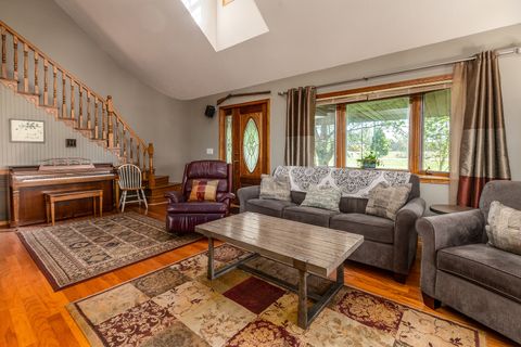 Tiny photo for 18199 Pittsburg Road, Marion, IL 62959 (MLS # 12613281)