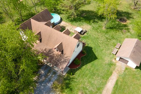 Tiny photo for 18199 Pittsburg Road, Marion, IL 62959 (MLS # 12613281)