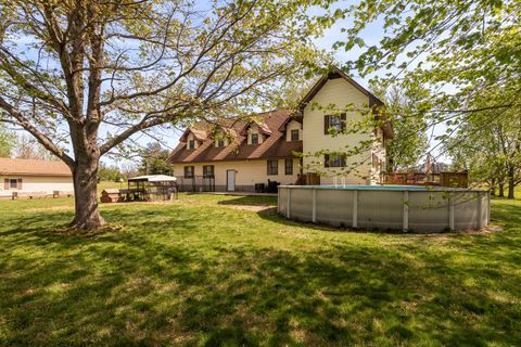 Tiny photo for 18199 Pittsburg Road, Marion, IL 62959 (MLS # 12613281)