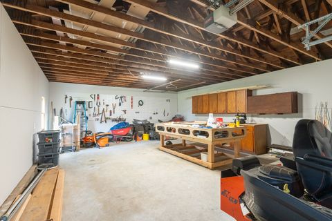 Tiny photo for 18199 Pittsburg Road, Marion, IL 62959 (MLS # 12613281)