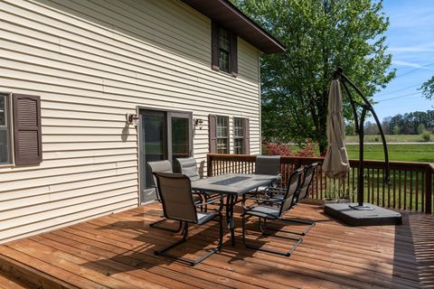 Tiny photo for 18199 Pittsburg Road, Marion, IL 62959 (MLS # 12613281)