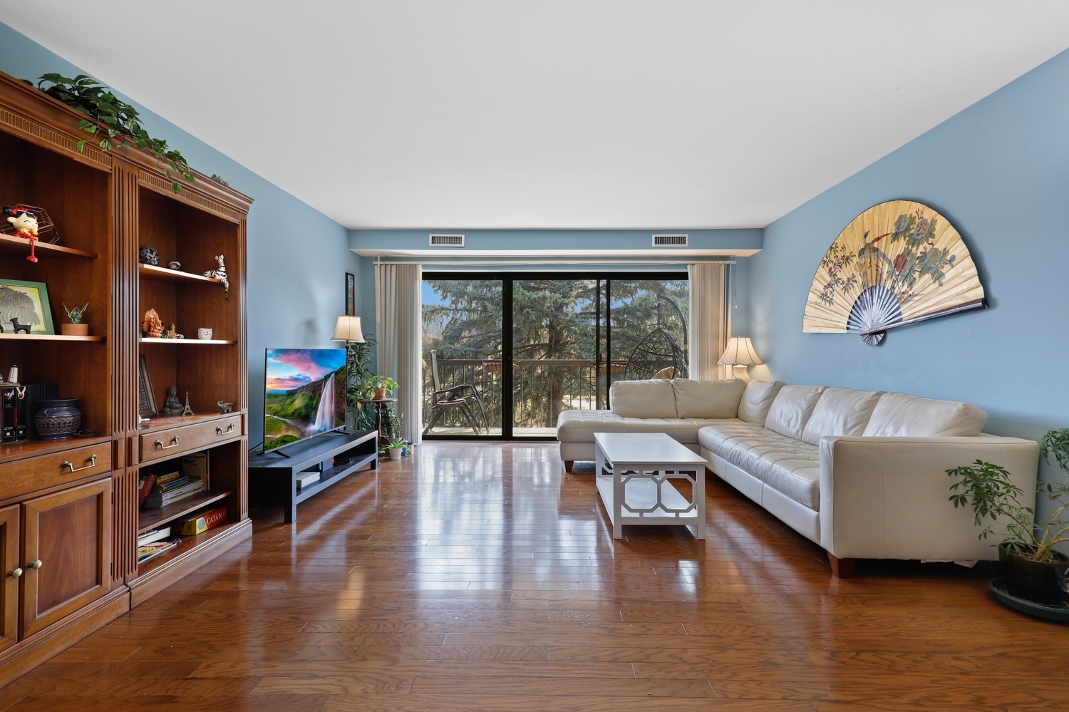 1105 N Mill Street 215